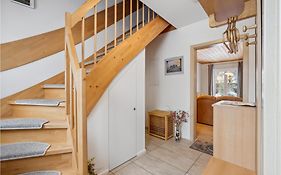 Stunning home in Altefhr-Rgen with 3 Bedrooms&WiFi