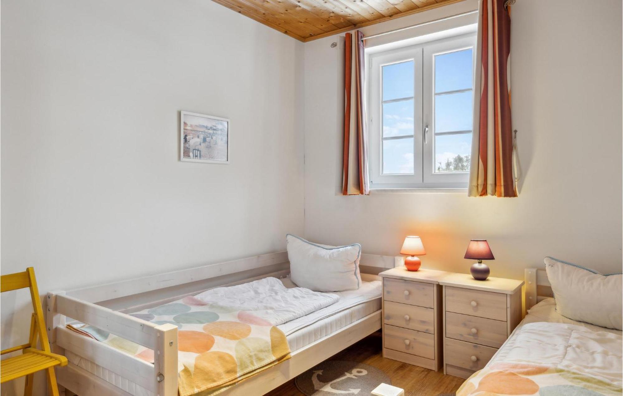 Stunning home in Altefhr-Rgen with 3 Bedrooms&WiFi Altefähr Exterior foto