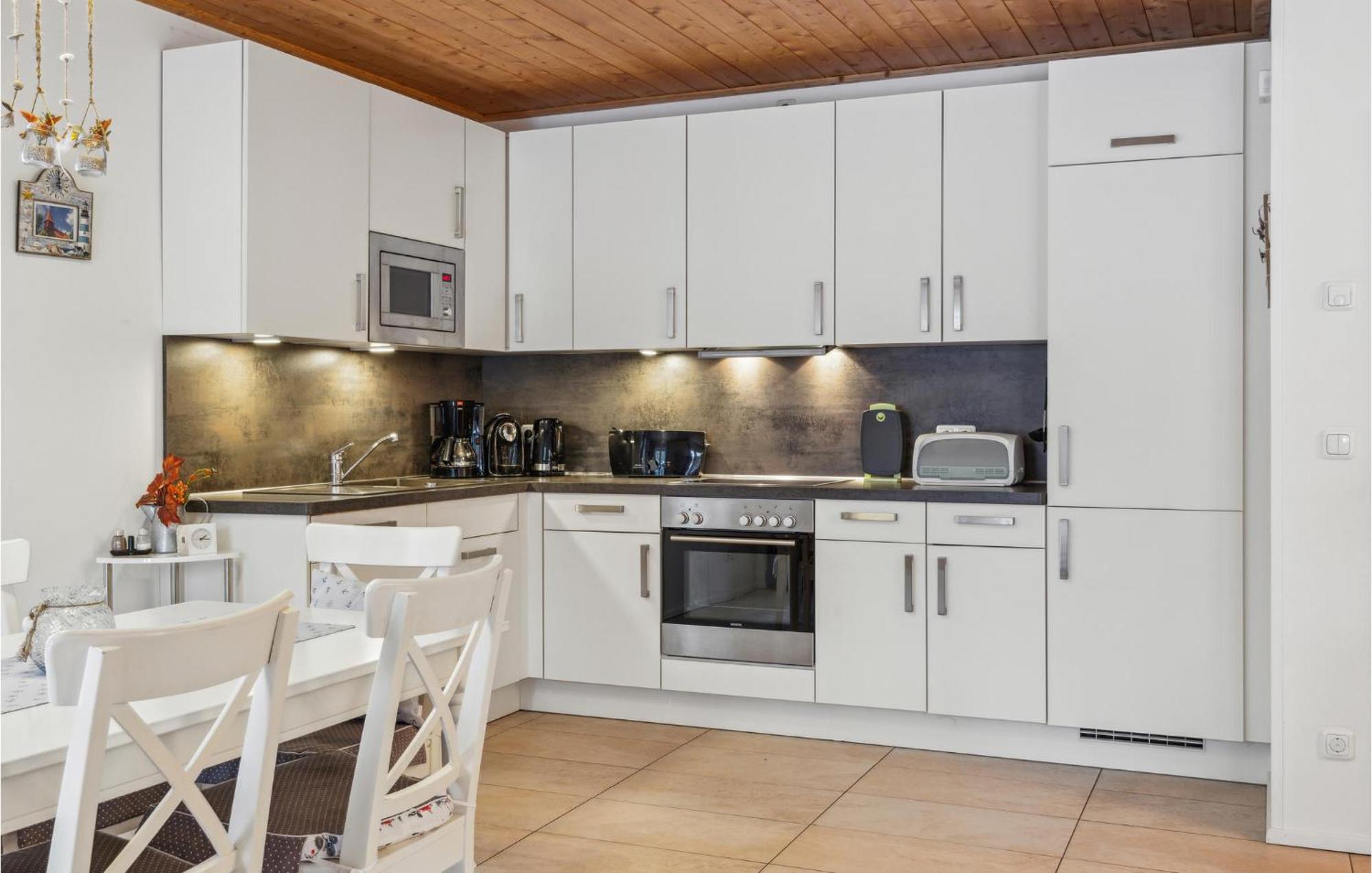 Stunning home in Altefhr-Rgen with 3 Bedrooms&WiFi Altefähr Exterior foto